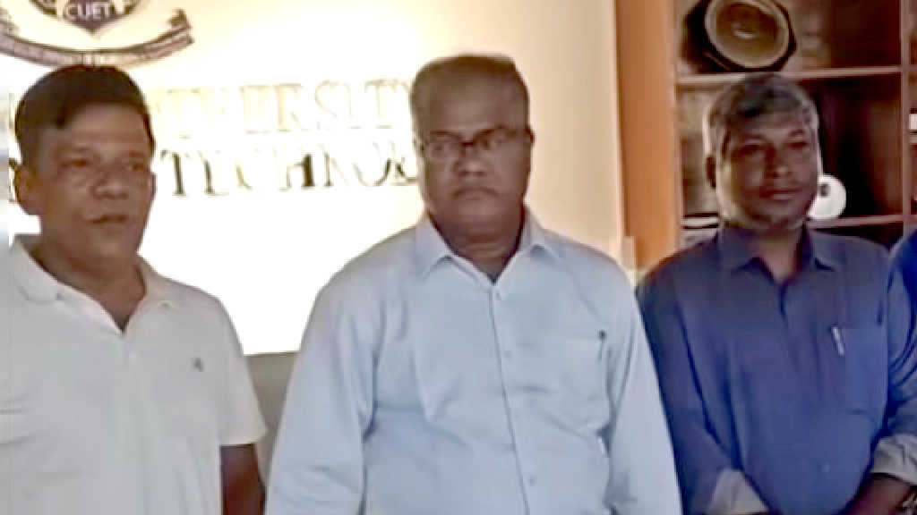 সরকার আমার পক্ষে, ক্যাম্পাসে ফিরব না—এই শর্ত মানিনি: চুয়েট ভিসি