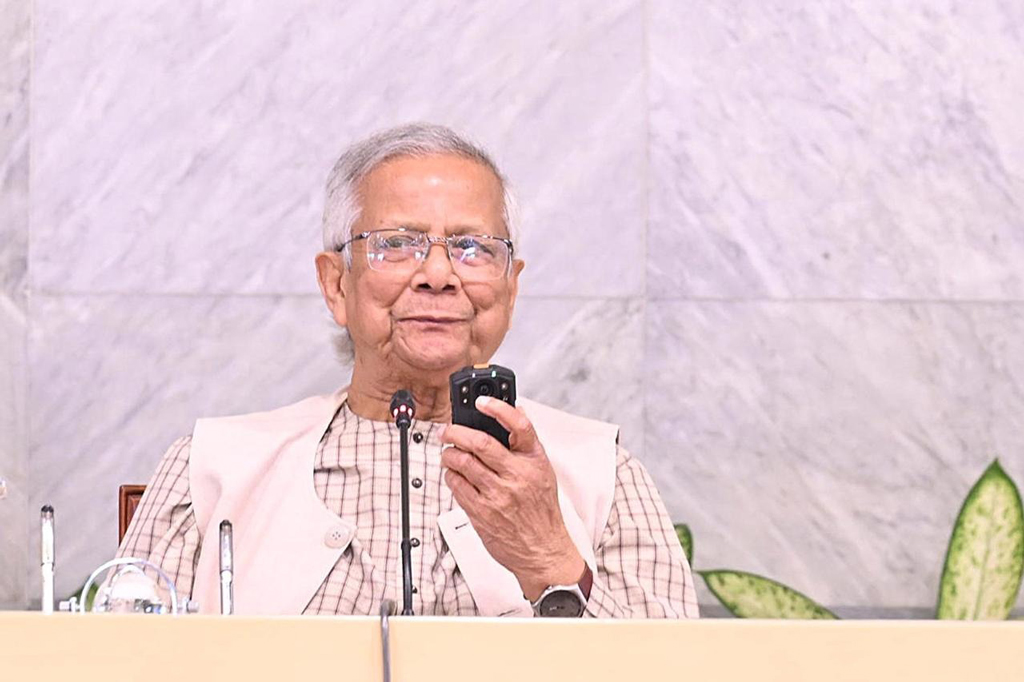 নির্বাচন সামনে রেখে আজ থেকে পরীক্ষা শুরু, ১২ ফেব্রুয়ারি ফাইনাল: প্রধান উপদেষ্টা