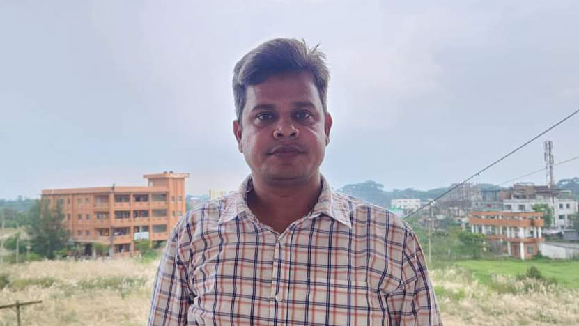 পদোন্নতির ডাক পেলেন শেখ হাসিনার সাজা প্রত্যাখ্যান করা শিক্ষক মাসুদ রানা