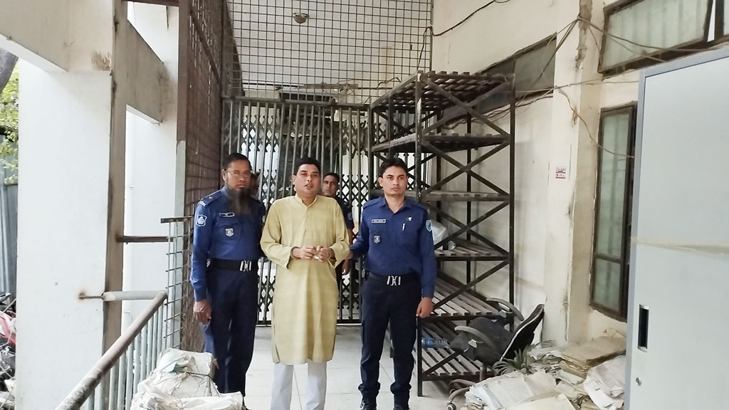 অস্ত্র মামলায় এক ব্যক্তির ১৭ বছরের কারাদণ্ড