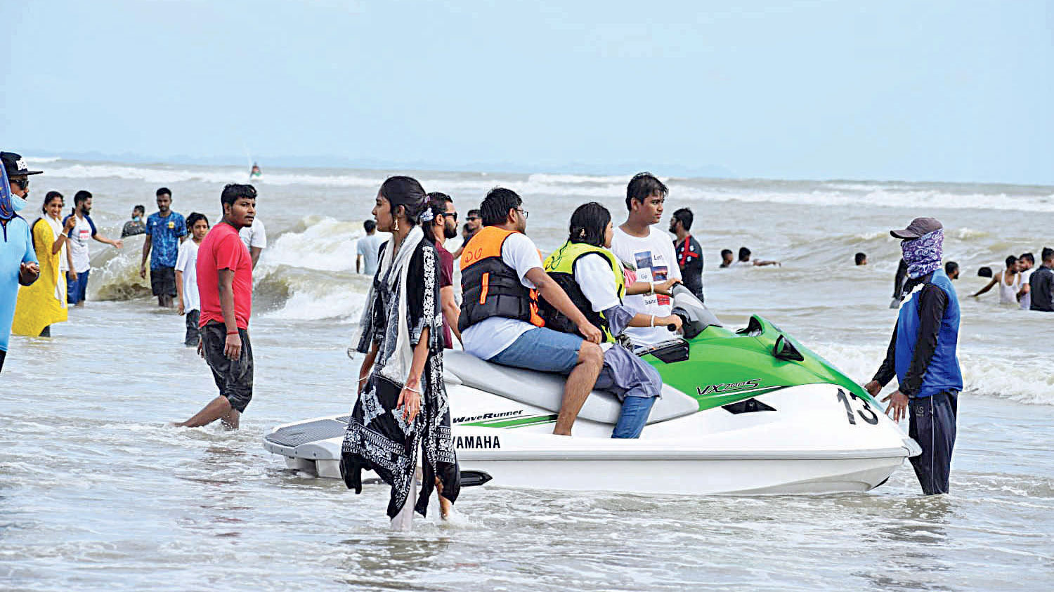 পর্যটনের শহরেই পদে পদে বাধা পর্যটকদের
