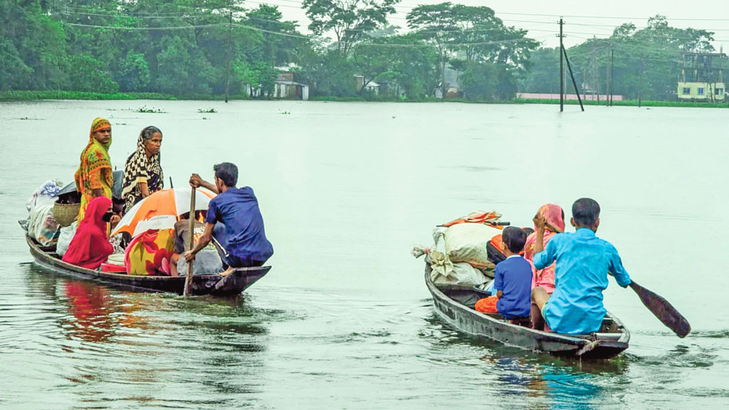 বানের জলে হাওরে দুর্ভোগ বাড়ে নারী ও শিশুদের