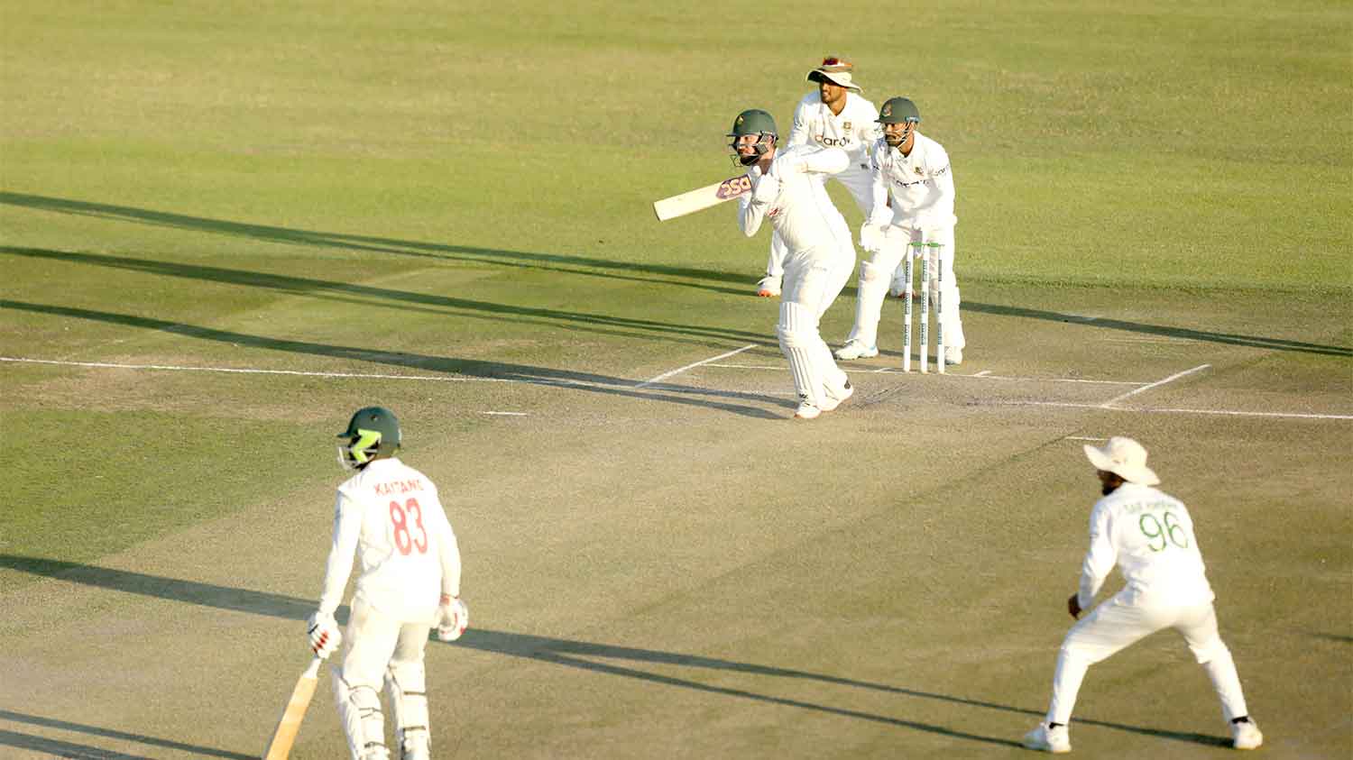 হারারেতে স্বস্তিতে নেই সাকিবরা