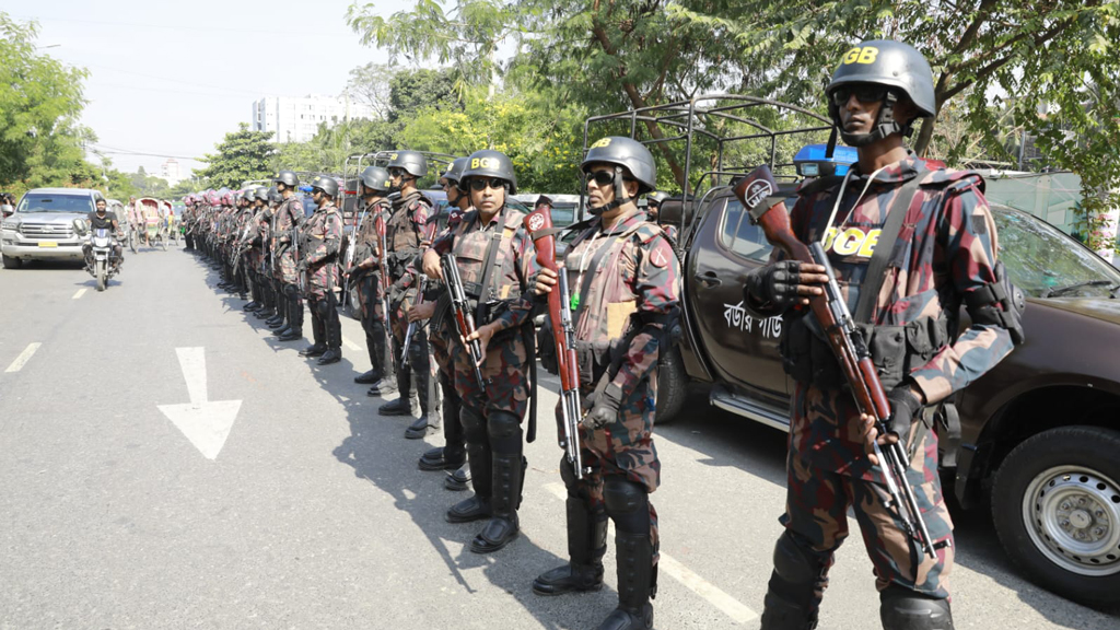 স্বতন্ত্র প্রার্থীদের ঘিরে অশান্ত টাঙ্গাইল, বিজিবি মোতায়েন