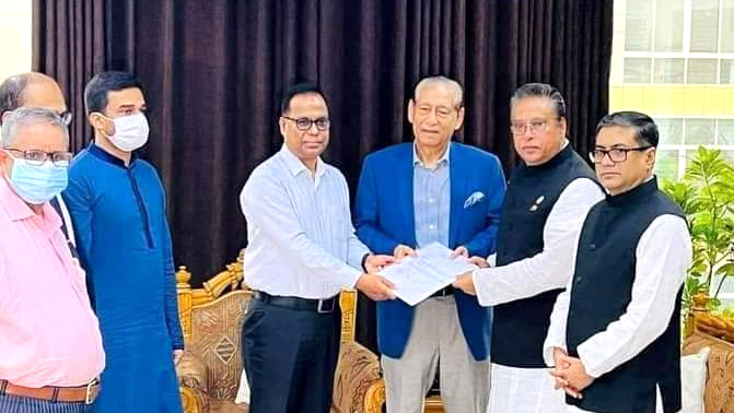 এক বছরে আ.লীগের আয় বেড়েছে প্রায় ১১ কোটি টাকা, কমেছে ব্যয়