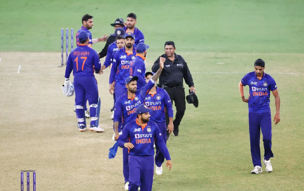 ‘ভারত কি শারজায় খেলতে ভয় পায়’