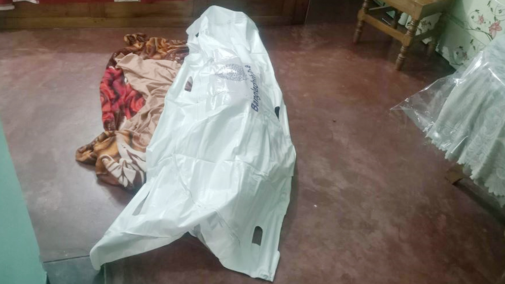 গাজীপুরে ট্রাভেল ব্যবসায়ীর ঝুলন্ত মরদেহ উদ্ধার