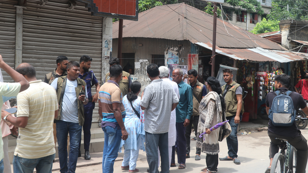 মাগুরায় বাম গণতান্ত্রিক জোট ও জাসদের সমাবেশে পুলিশের বাধা