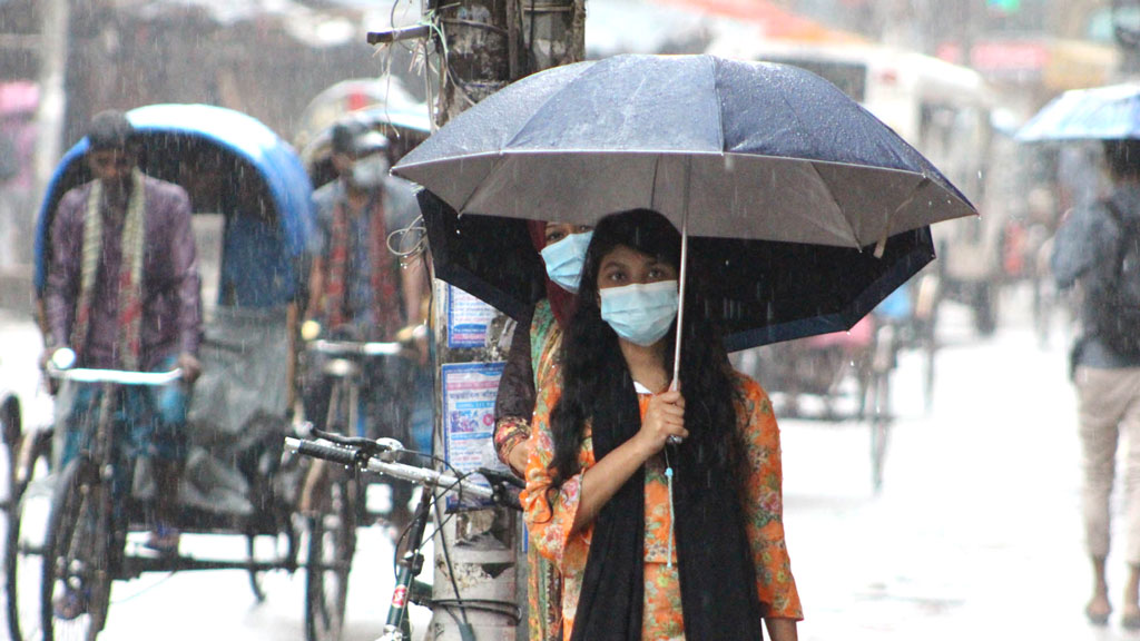 ফের বাড়তে পারে বৃষ্টি