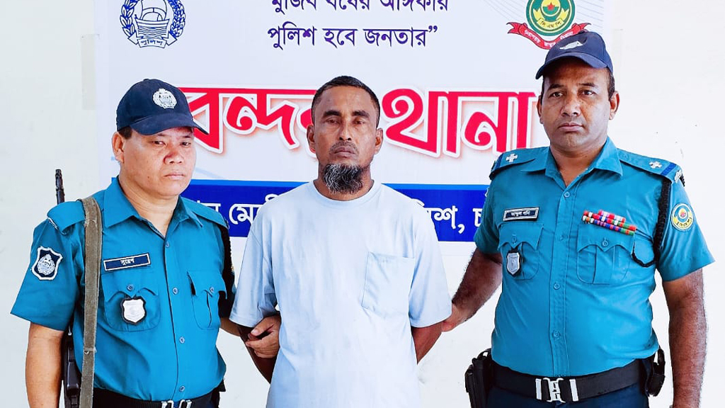 ‘বাসা থেকে তাড়াতে না পেরে বালিশ চাপায় শাশুড়িকে হত্যা’, জামাই গ্রেপ্তার
