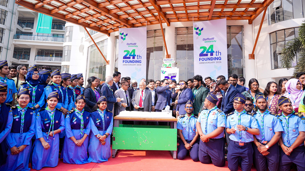 ড্যাফোডিল ইন্টারন্যাশনাল ইউনিভার্সিটির ২৫ বছরে পদার্পণ
