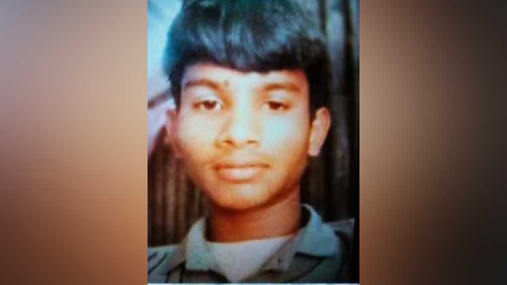 সীতাকুণ্ডে সমুদ্রে গোসলে নেমে নিখোঁজ কিশোরের মরদেহ উদ্ধার