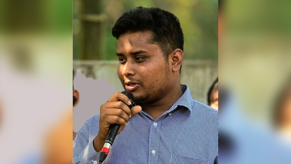 আমাদের বিরোধিতা যারা করে, তারা রাতে গোমতী নদীতে মাটি কাটায়, দিনে ঘুমায়: হাসনাত আবদুল্লাহ