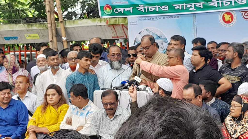 হাসিনা-আ. লীগ ছাড়া বাংলাদেশকে বন্ধু মনে করে না ভারত: দুদু
