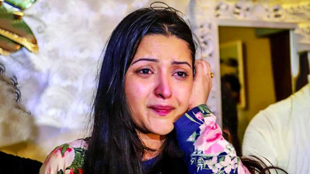 নানামুখী চাপে অসুস্থ পরীমণি