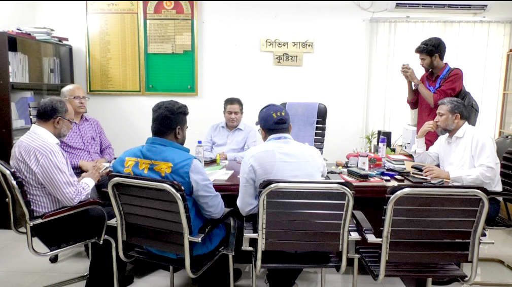 কুষ্টিয়া সিভিল সার্জন কার্যালয়ে দুদক ও স্বাস্থ্য বিভাগের অভিযান, অবরুদ্ধ আরএমও