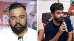 দিল্লিতে ‘ককরোচ’ দমনে মোদির পক্ষে মাঠে ‘লাল হিট জনতা পার্টি’ 