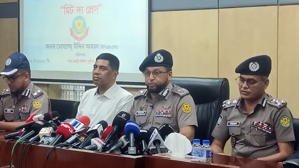 রাজধানীতে কোনো মব কালচার হতে দেওয়া হবে না: ডিএমপি কমিশনার