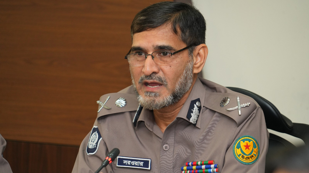 ঈদযাত্রায় অতিরিক্ত ভাড়া আদায় কোনোভাবেই সহ্য করা হবে না: হাইওয়ে ডিআইজি