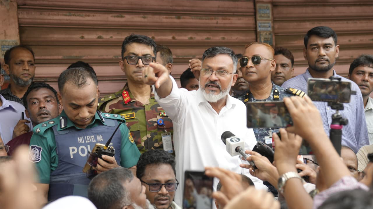 আমার লাশের ওপর দিয়ে হলেও উচ্ছেদ কর্মসূচি চলমান থাকবে: ডিএনসিসি প্রশাসক