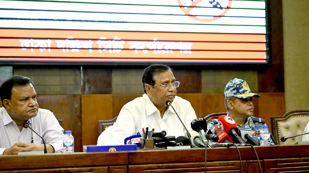 ৬০ ভাগ বাড়িতে মশার লার্ভা, কীটনাশকে নিয়ন্ত্রণ সম্ভব নয়: ডিএসসিসি প্রশাসক