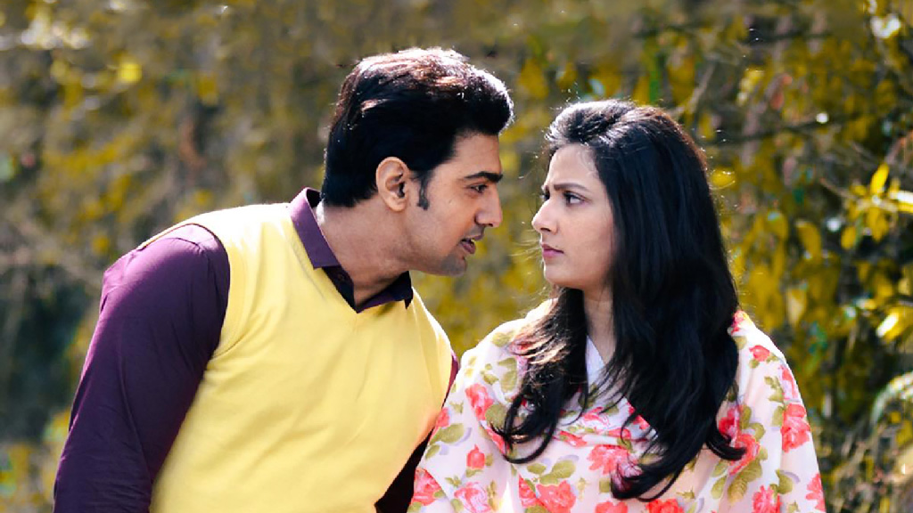 দেব-শুভশ্রীর ‘ধূমকেতু’ বাংলাদেশে মুক্তি দিতে চান প্রযোজক