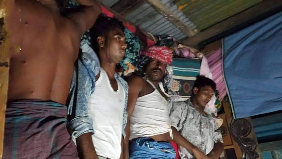 কোম্পানীগঞ্জে আ. লীগ নেতার বাড়িতে হামলা, গুলিবিদ্ধ ৮ 