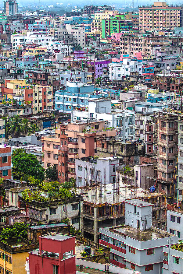 ঢাকাকে এখনই বাঁচাতে হবে