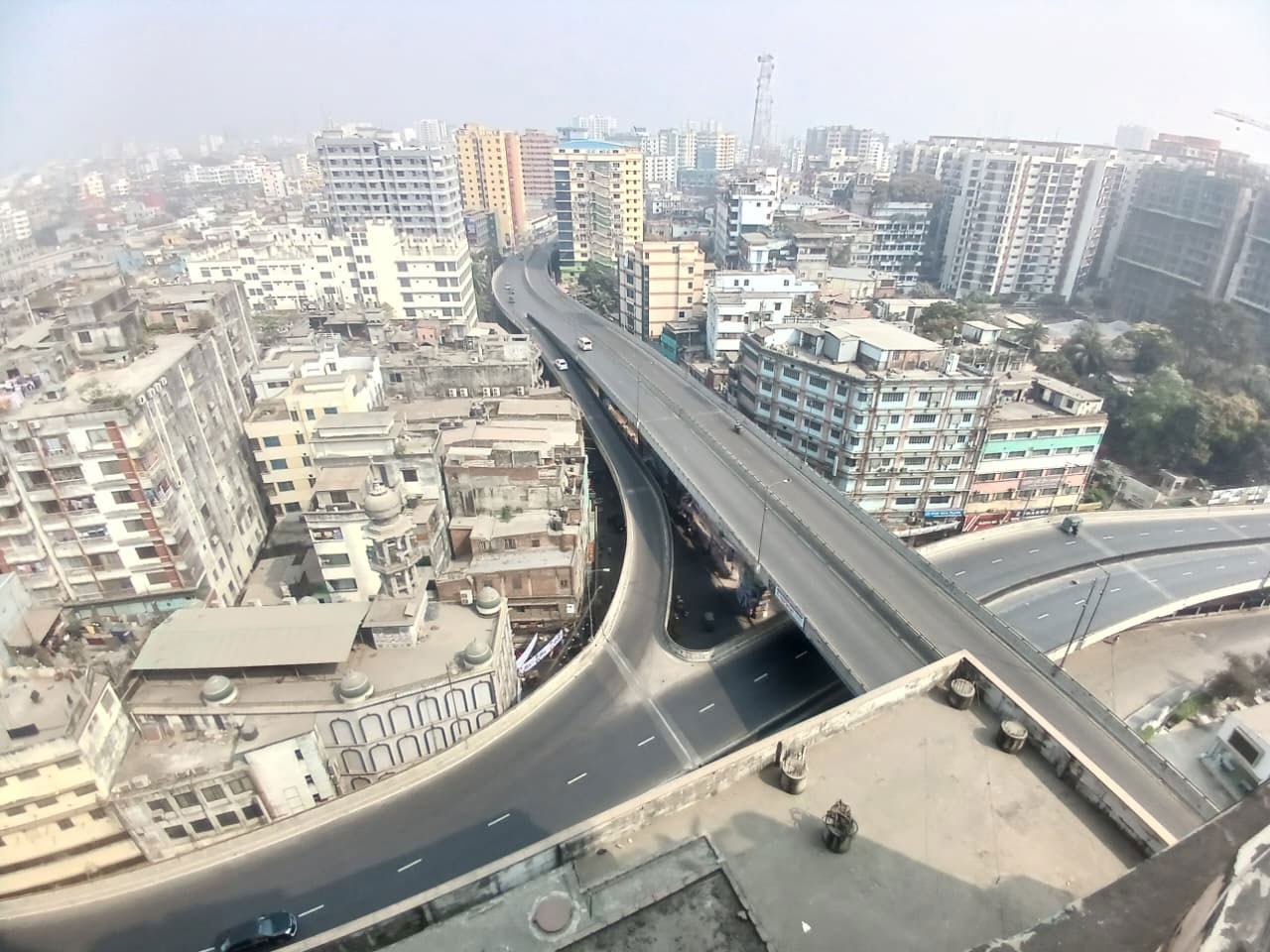 ভোটের আগে ফাঁকা রাজধানী