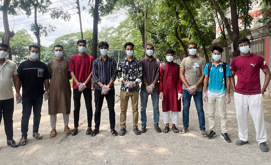 ঢাকা কলেজ পাঠকবন্ধুর উদ্যোগে পরিচ্ছন্ন ক্যাম্পাসের দৃঢ় অঙ্গীকার