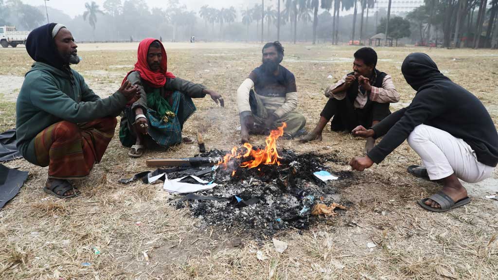 একদিনে ঢাকার তাপমাত্রা কমল ২ ডিগ্রি