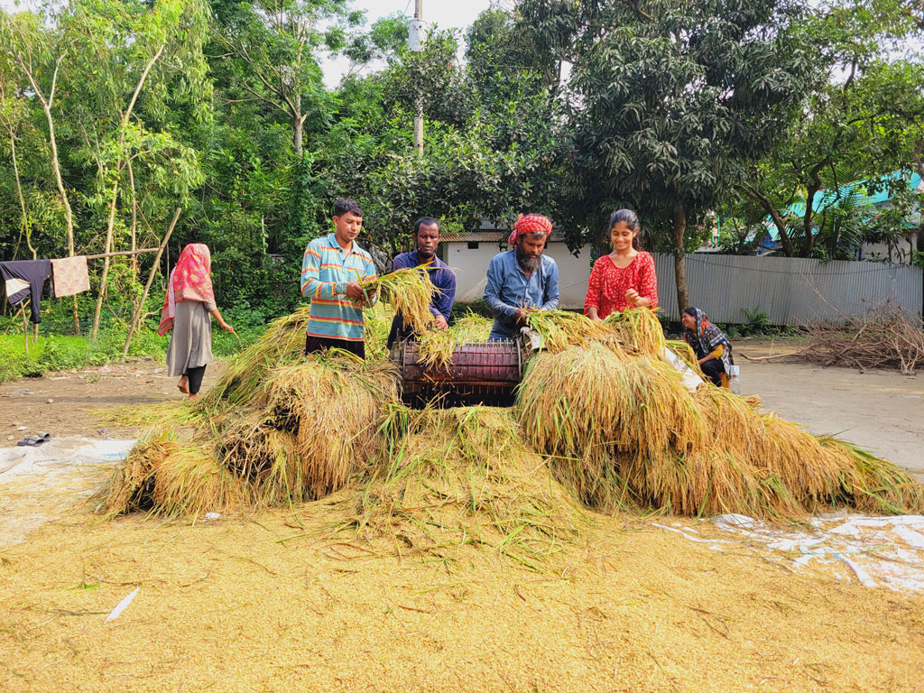দিনের ছবি (১০ মে, ২০২৬)