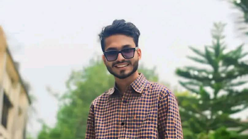 প্রেমিকার বাড়িতে গিয়ে আটক যুবক, থানায় এসে বিয়ের দাবি আরেক তরুণীর