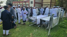 মায়ের মৃত্যুর ১২ ঘণ্টার ব্যবধানে ছেলের মৃত্যু, একসঙ্গে জানাজা
