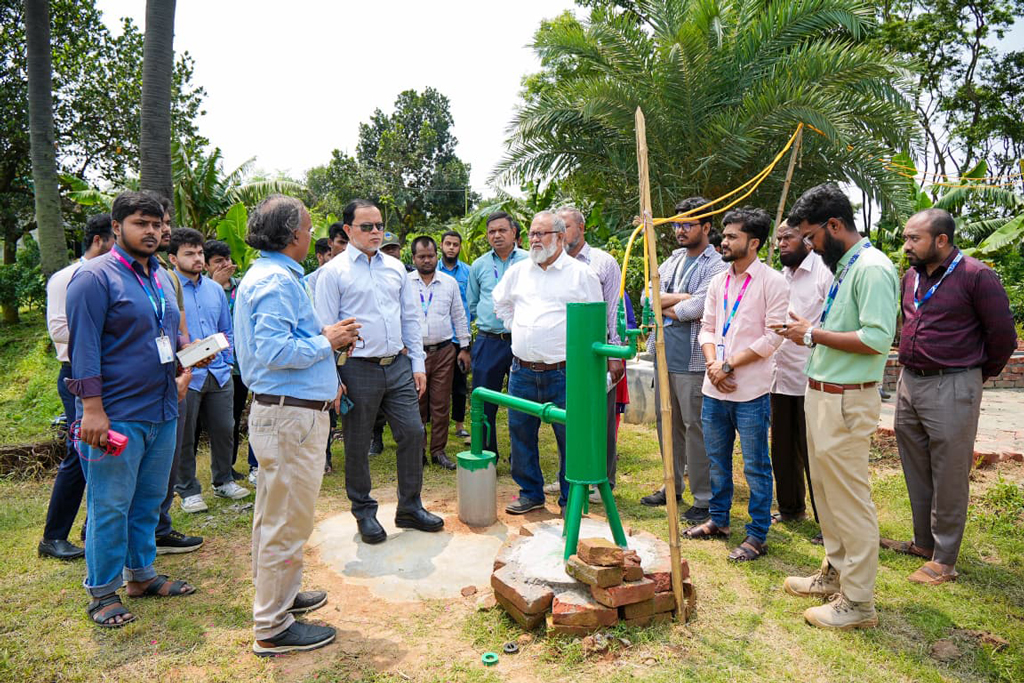 স্মার্ট ক্যাম্পাস, সবুজ শক্তি: ড্যাফোডিলে বায়োগ্যাস প্ল্যান্টের যাত্রা শুরু