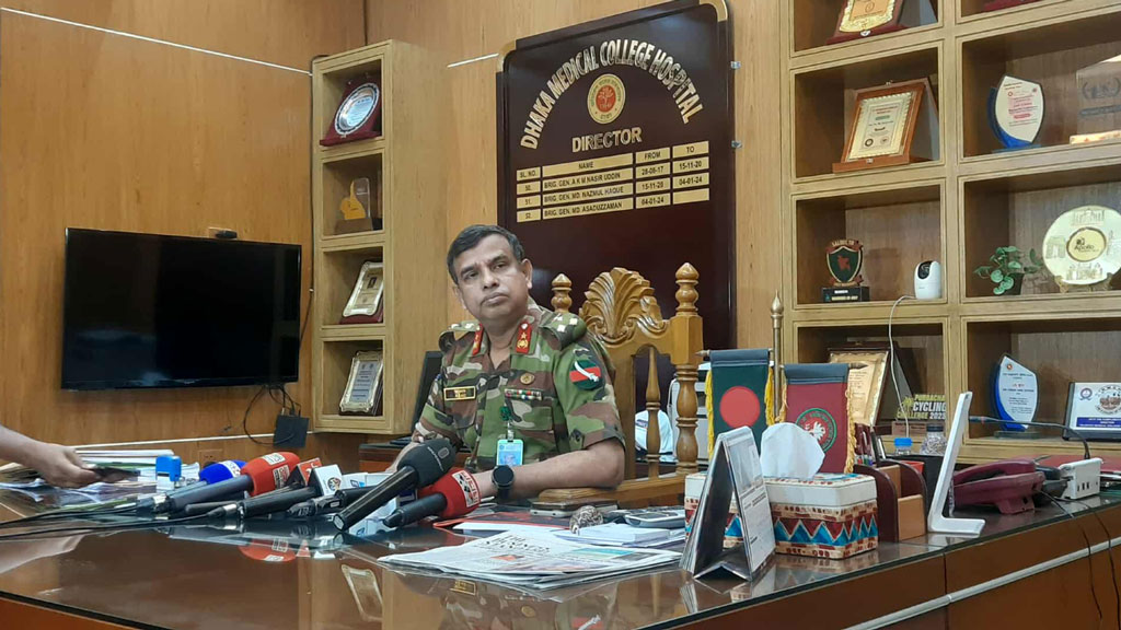 রূপনগরে ১৬ জনের মৃত্যু বিষাক্ত গ্যাস ও আগুনে: ঢামেক পরিচালক