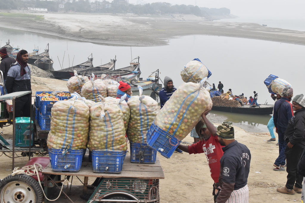 দিনের ছবি (৫ জানুয়ারি, ২০২৬)