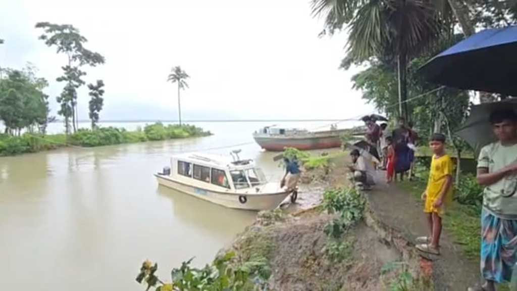 দশমিনায় তেঁতুলিয়া নদীতে যুবক নিখোঁজ
