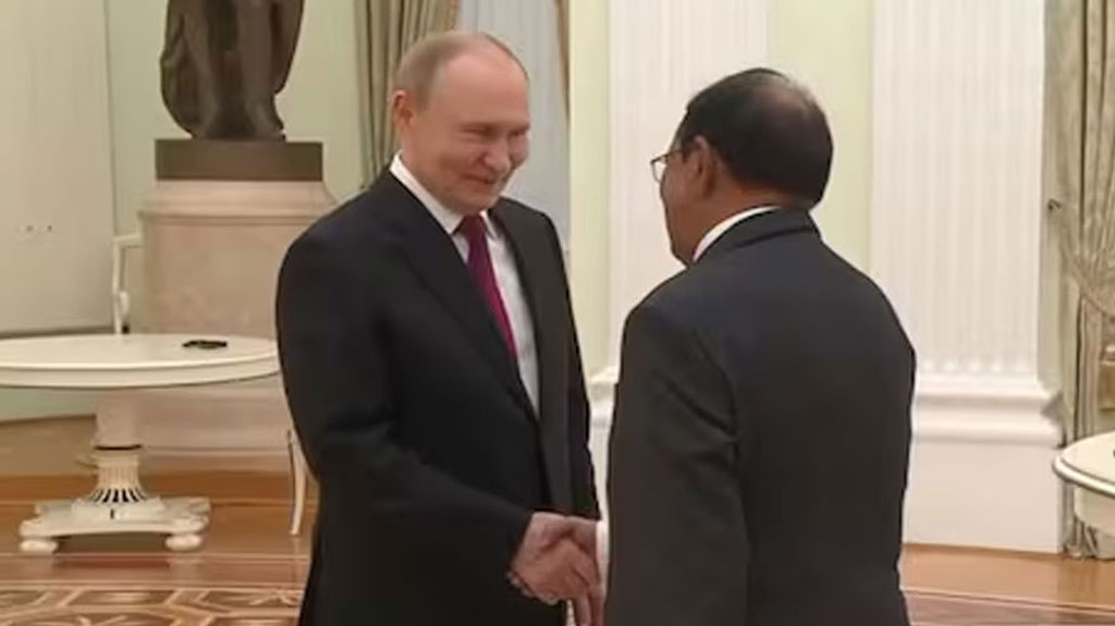 শুল্ক নিয়ে উত্তেজনার মাঝে পুতিনের সঙ্গে দেখা করলেন অজিত দোভাল