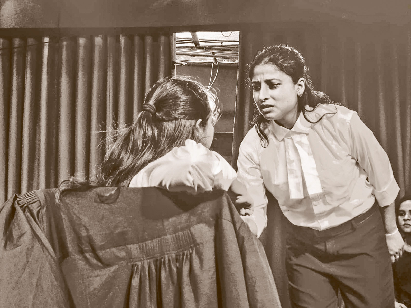 পালাকারের নতুন নাটক ‘এককোটি মনোয়ারা’