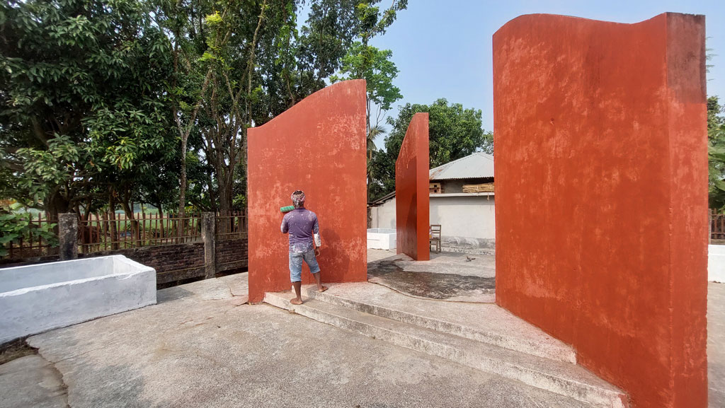 দুর্গাপুরে বধ্যভূমিতে শহীদদের স্মরণে শ্রদ্ধা ও মোনাজাত