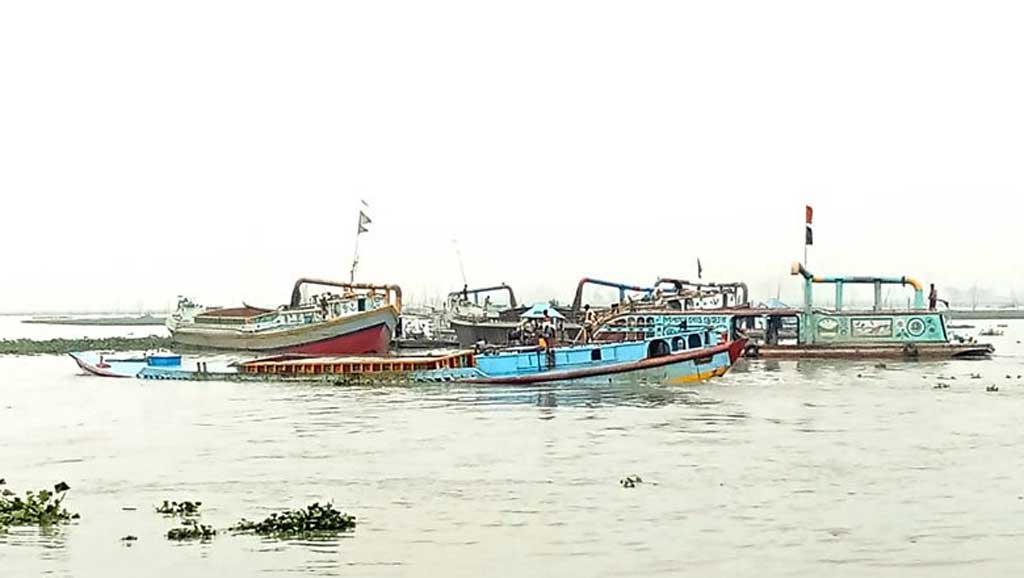 বালু ও মাটি রপ্তানির সুযোগ, চূড়ান্ত হচ্ছে নীতিমালা