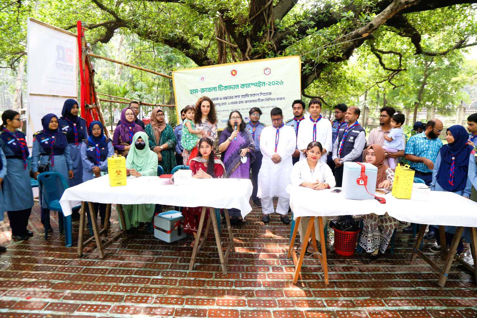 হাম-রুবেলা প্রতিরোধে ঢাবিতে দিনব্যাপী টিকাদান