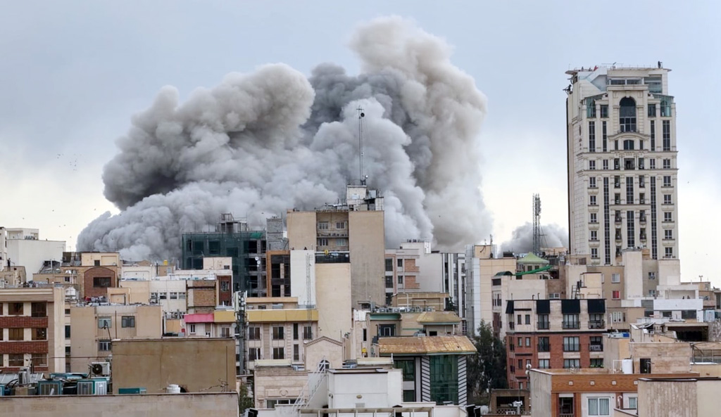 দুবাইয়ে ‘লুকিয়ে থাকা’ ৫০০ মার্কিন সেনার ওপর হামলার দাবি ইরানের