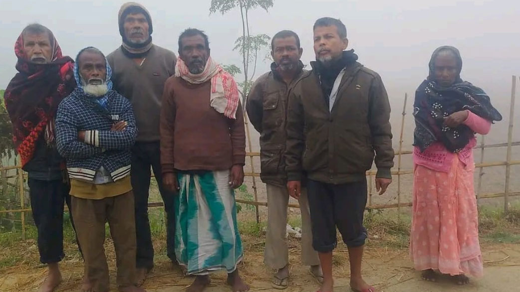 হাজারো মানুষকে বাংলাদেশে ঠেলে দিতে দেশের আইনেরও তোয়াক্কা করছে না ভারত