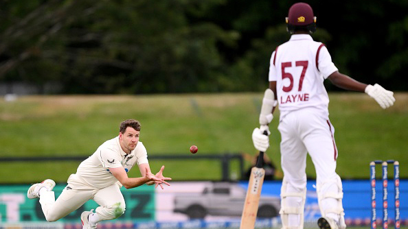 ডাফির বোলিং তোপে দাপট দেখাচ্ছে নিউজিল্যান্ড