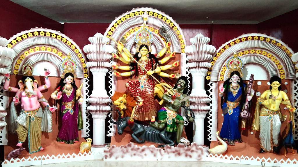 আজ শুভ মহালয়া, শুরু হলো শারদীয় দুর্গোৎসবের ক্ষণ গণনা