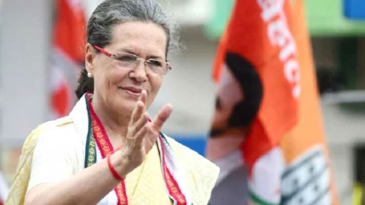 জোটের মান ভাঙাতে উদ্যোগী সোনিয়া