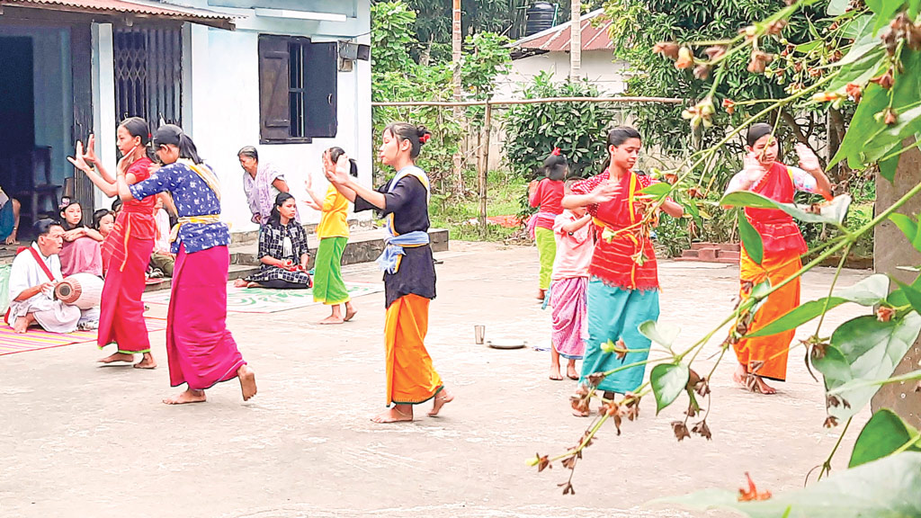 বর্ণিল রাস উৎসবের শুরু আজ