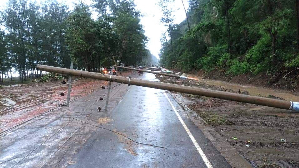 ভারী বর্ষণে কক্সবাজারে আবারও পাহাড় ধস, একজনের মৃত্যু 